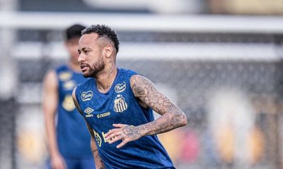 Neymar assinou contrato por seis meses com o Santos. Foto: Raul Baretta/Santos FC.
