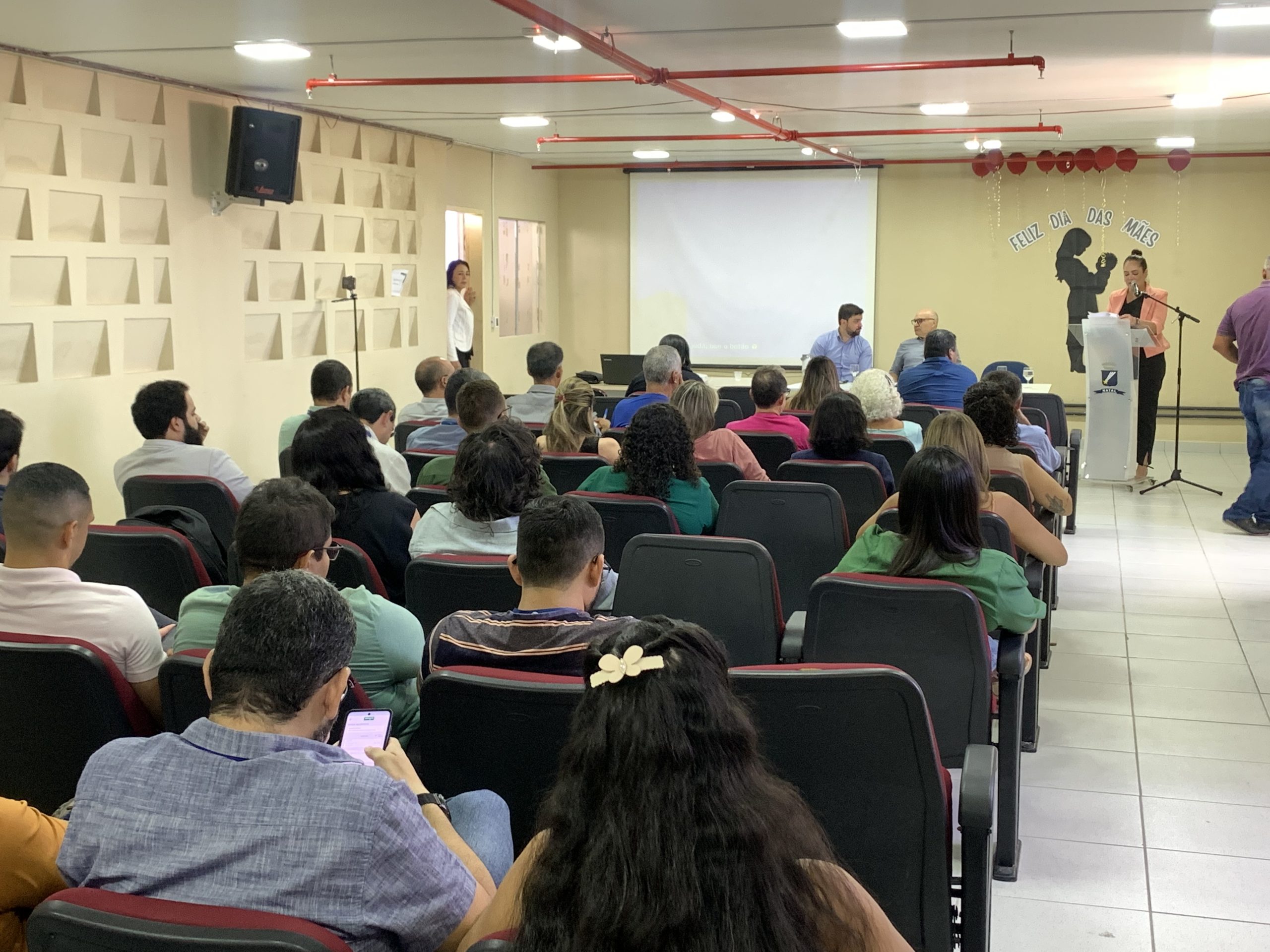 Conselho Municipal de Saneamento Básico empossa novos conselheiros