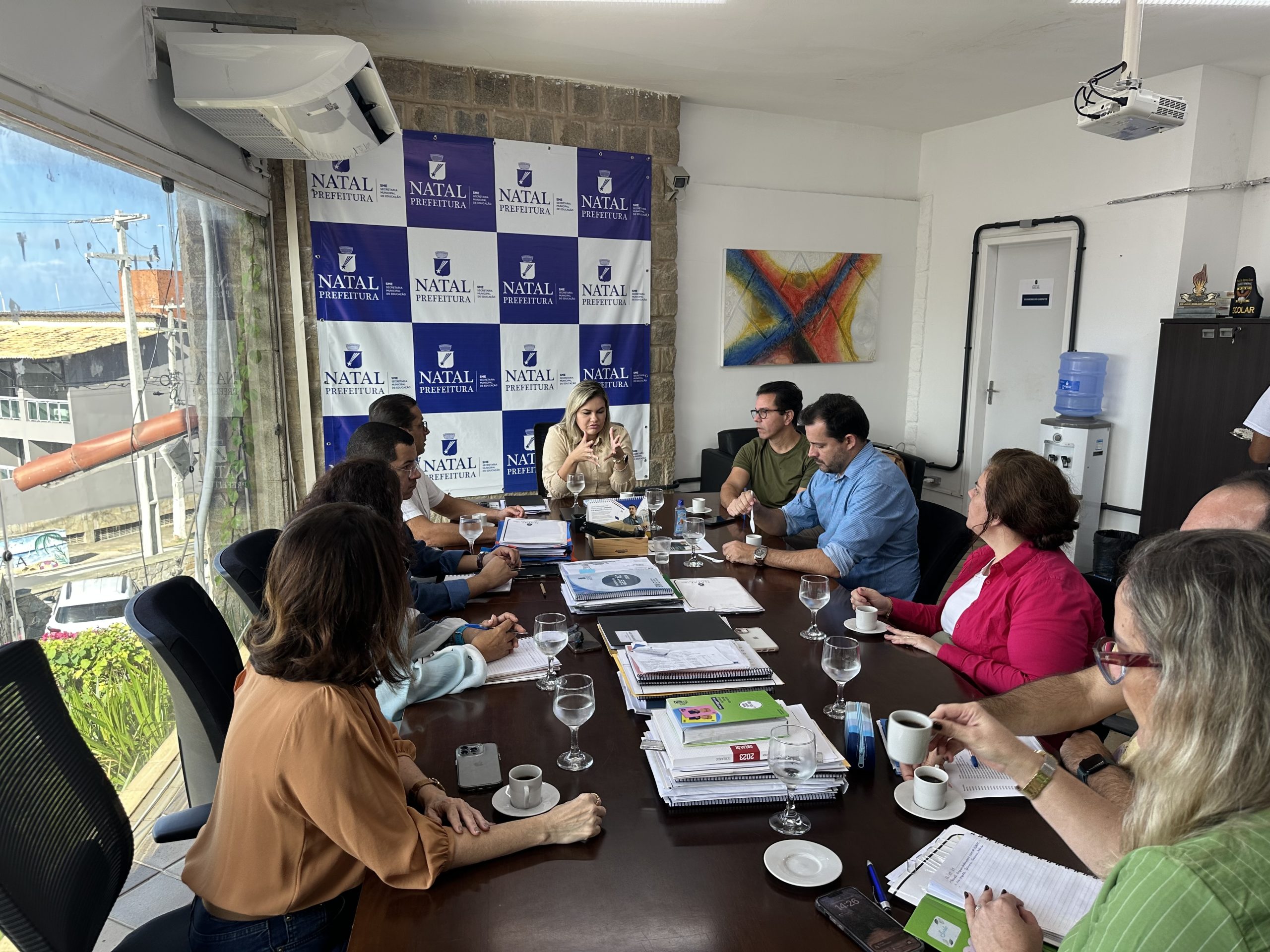 Prefeitura do Natal e Sebrae discutem projetos de Educação Empreendedora