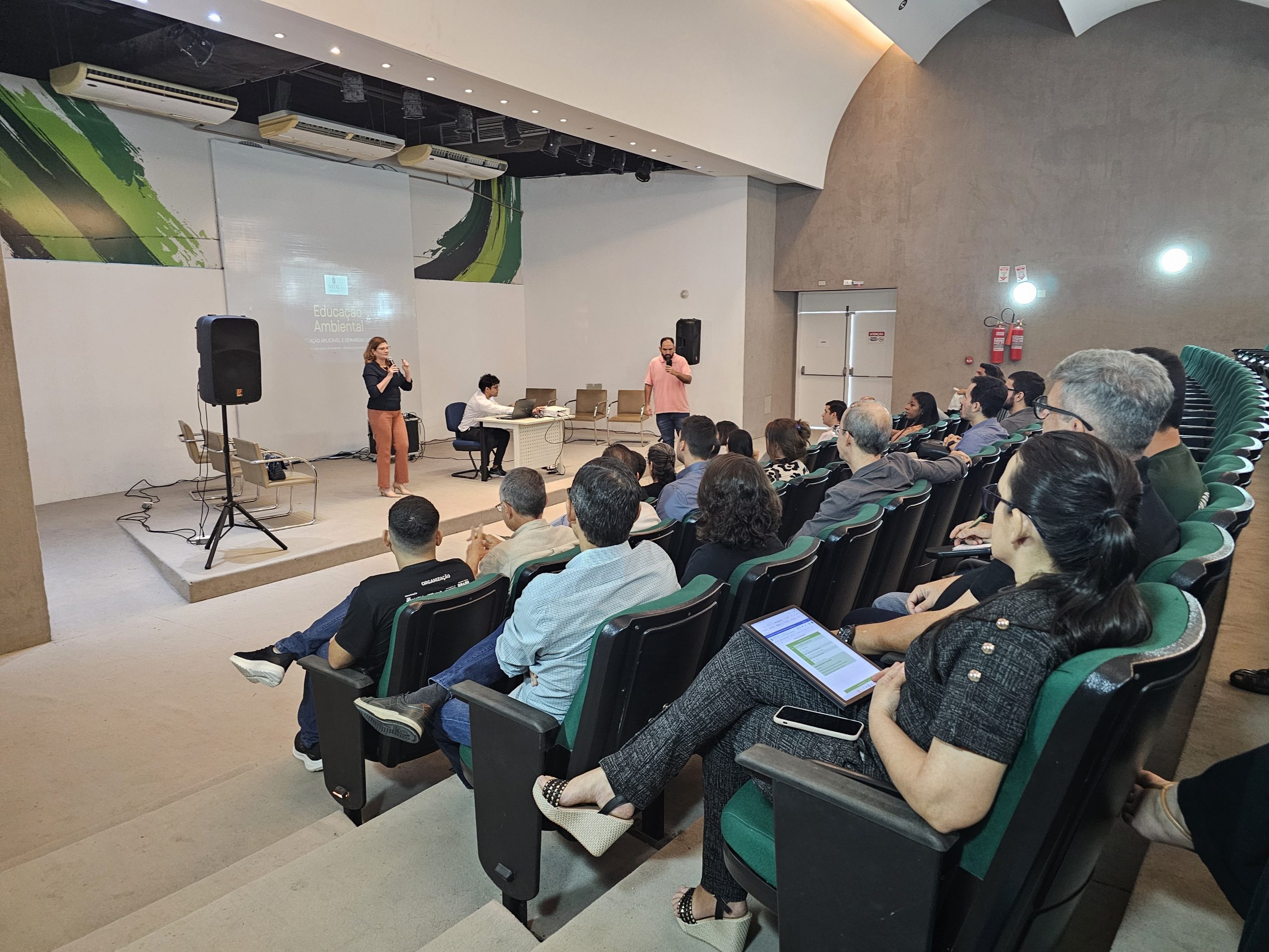 Prefeitura promove reunião com secretarias para fortalecimento da educação ambiental em Natal