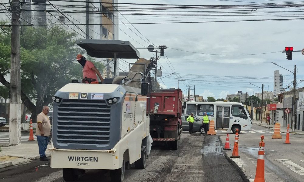 Prefeitura inicia ampliação do binário das avenidas Jaguarari e São José