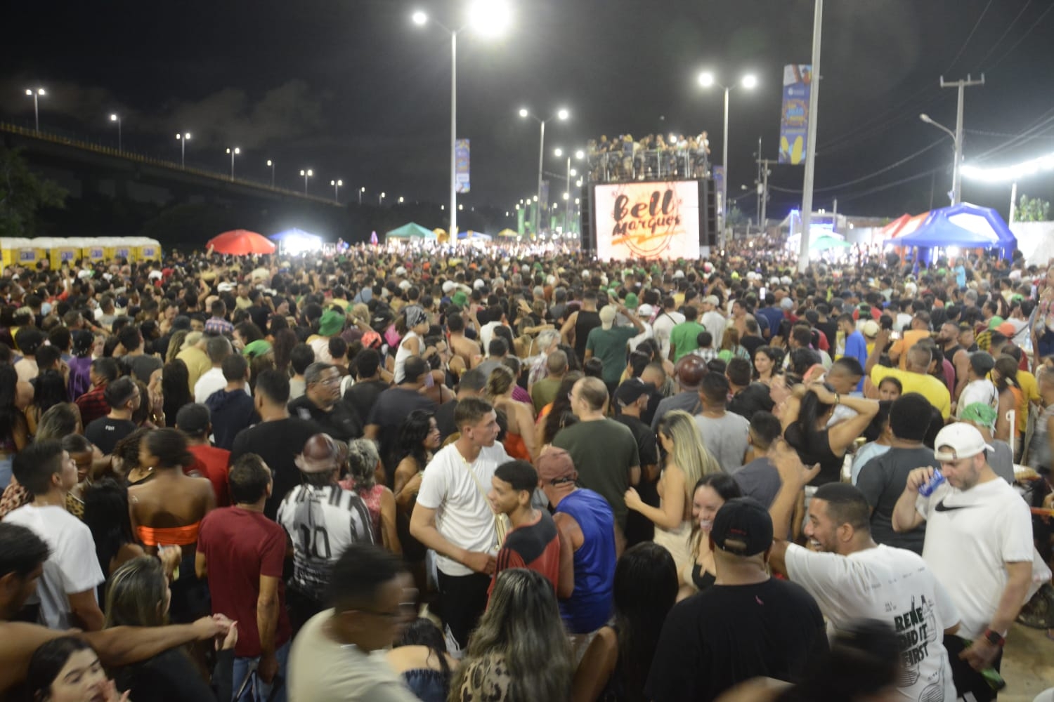 Abertura do São João em Natal reúne mais de 70 mil pessoas na Zona Norte