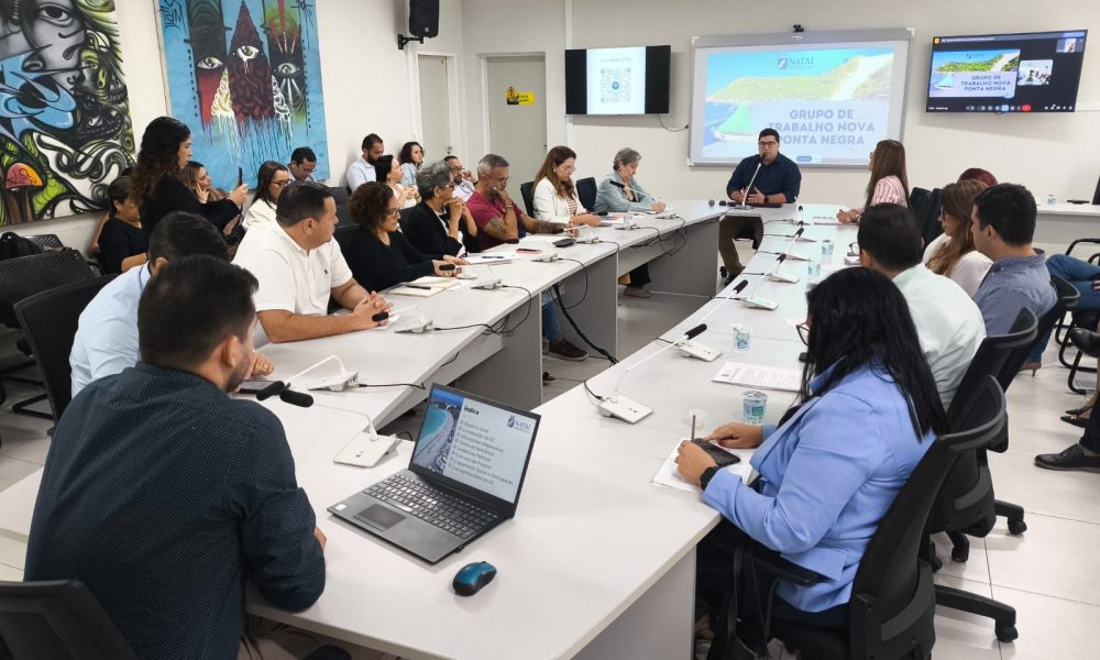 Prefeitura realiza reunião com secretariado para discutir diretrizes da orla da "Nova Ponta Negra"