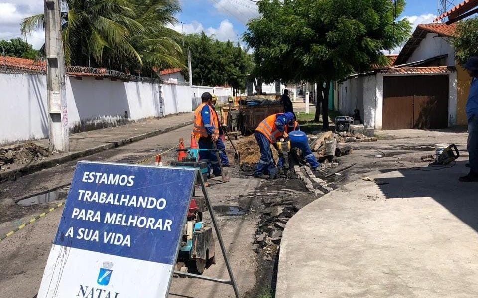 Conjunto Nova Natal recebe serviço de implantação de calhas e recuperação viária