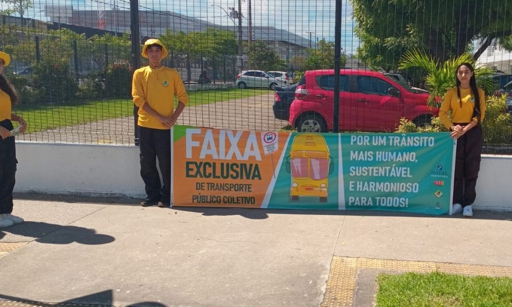 STTU promove ação educativa sobre faixa exclusiva de ônibus